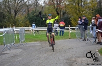 CX de Villiers Charlemagne: Enzo Ysabelle Charlemagne (PCS)