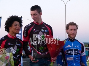 Podium 2015: Thouars 2,3+J
