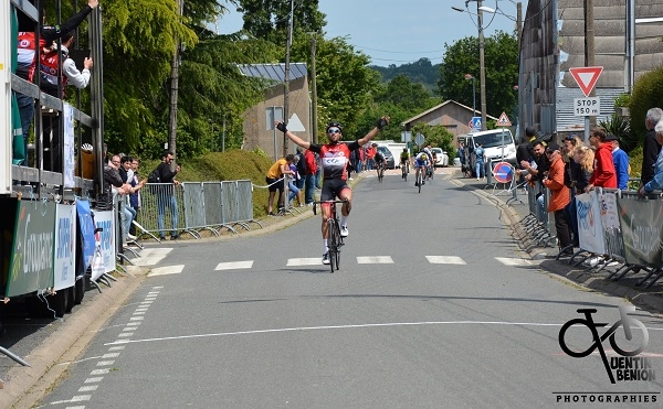 Le Voide: Julien Reulier (VC Vihiersois)