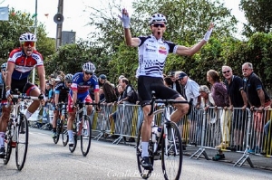 Axel Laurance (AC Lanester 56) dèjà vainqueur en 2018, remporte au sprint l&#039;édition 2019