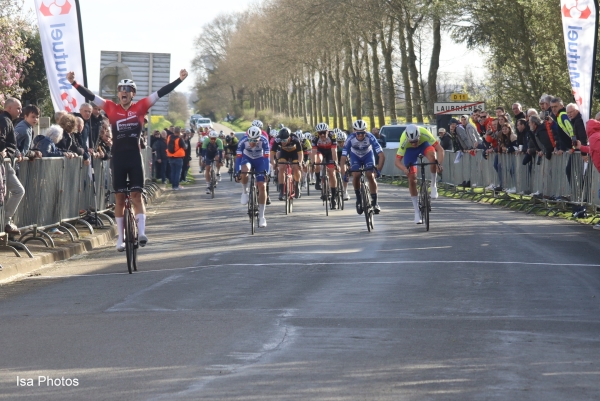 Laubrières (Elite-Open): Mathis Baron (VC Bocage deVire)